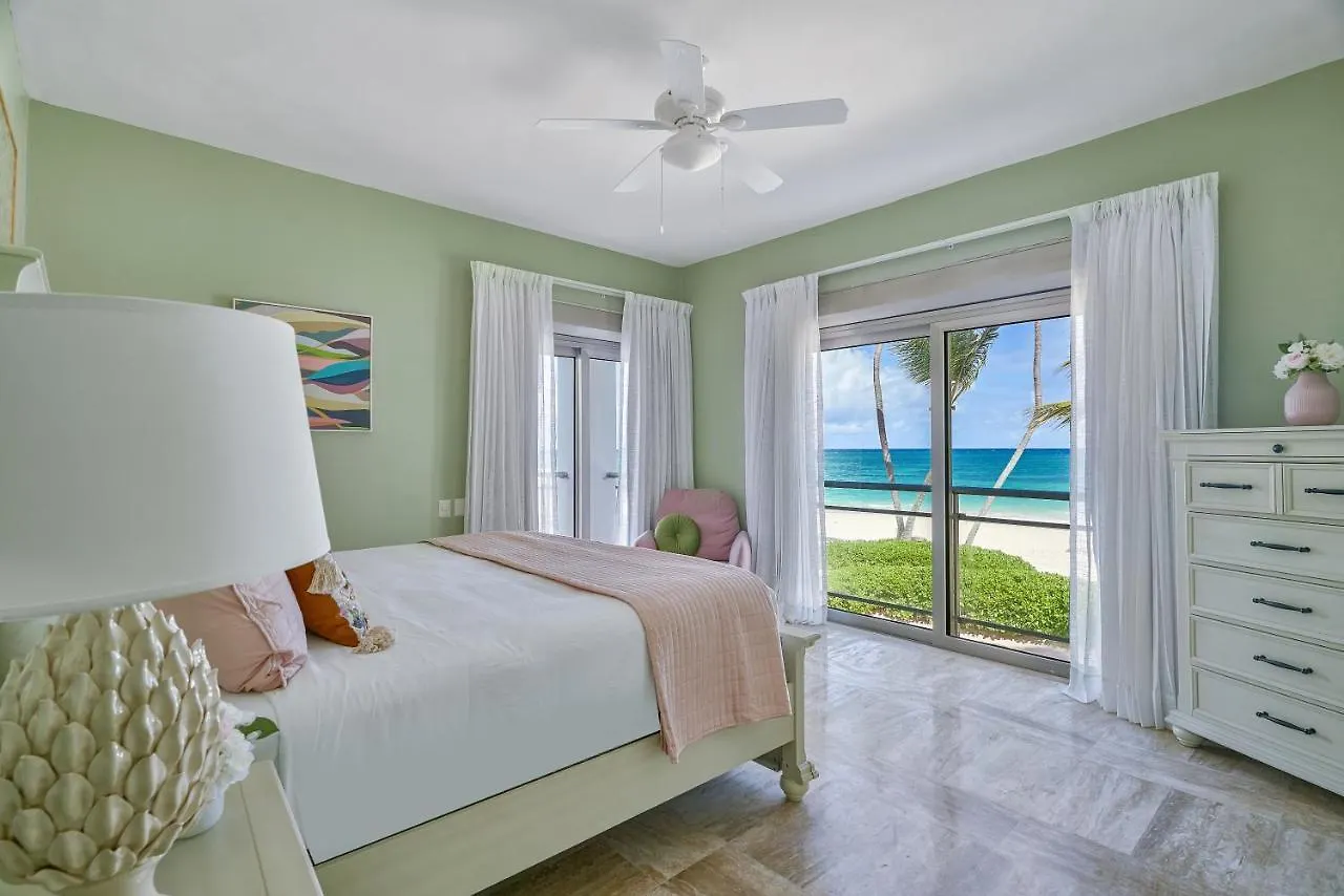 Costa Atlantica Punta Cana - Beach Vacation Condos 0*,