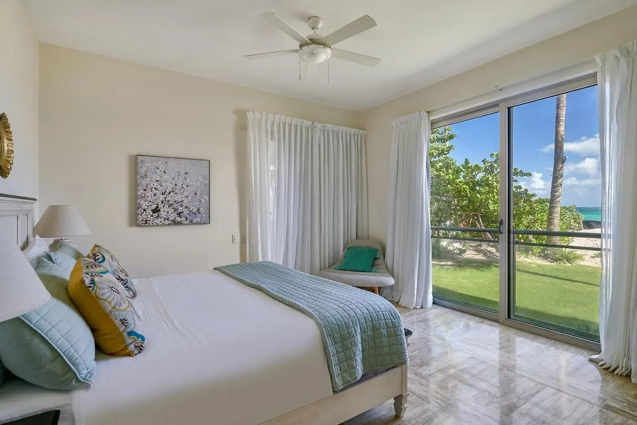 Aparthotel Costa Atlantica Punta Cana - Beach Vacation Condos