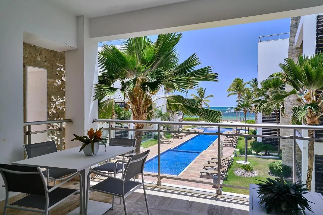 Costa Atlantica Punta Cana - Beach Vacation Condos Lejlighedshotel