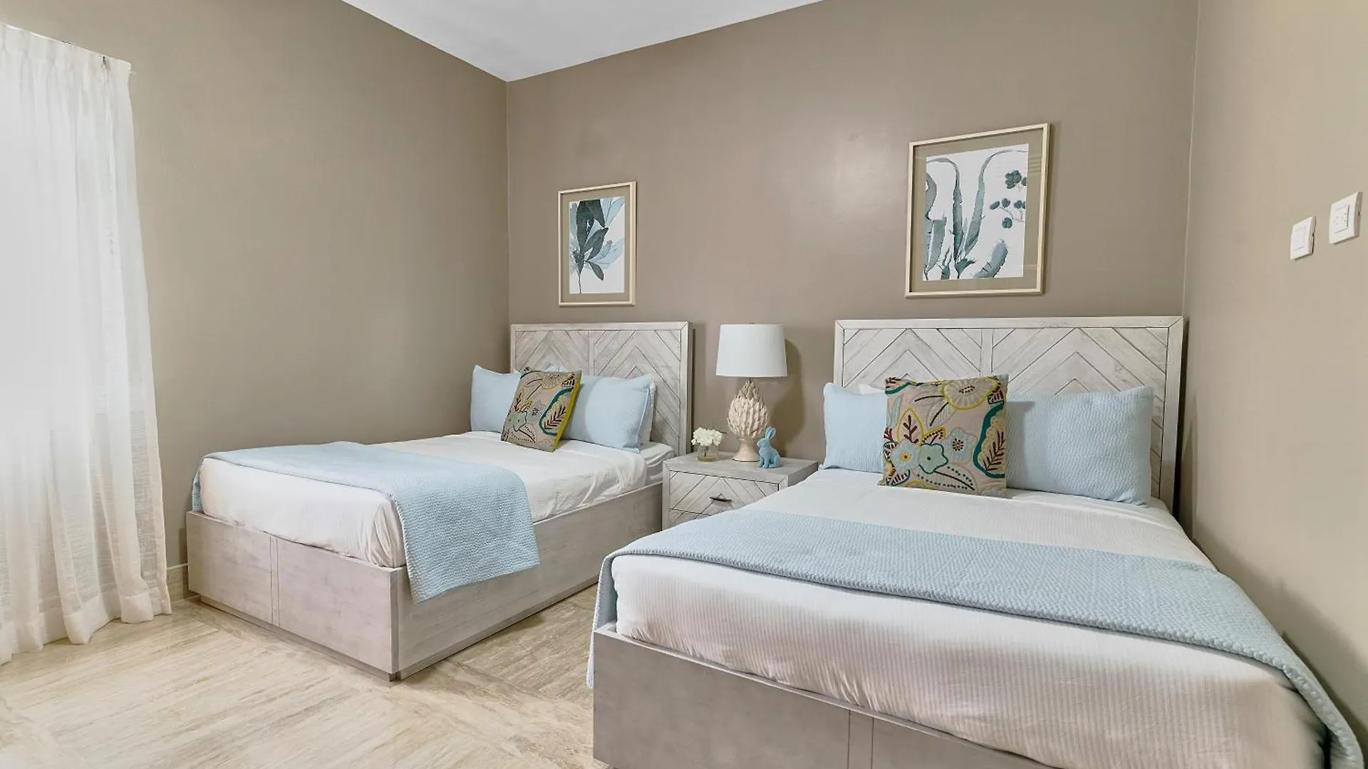 Costa Atlantica Punta Cana - Beach Vacation Condos Lejlighedshotel